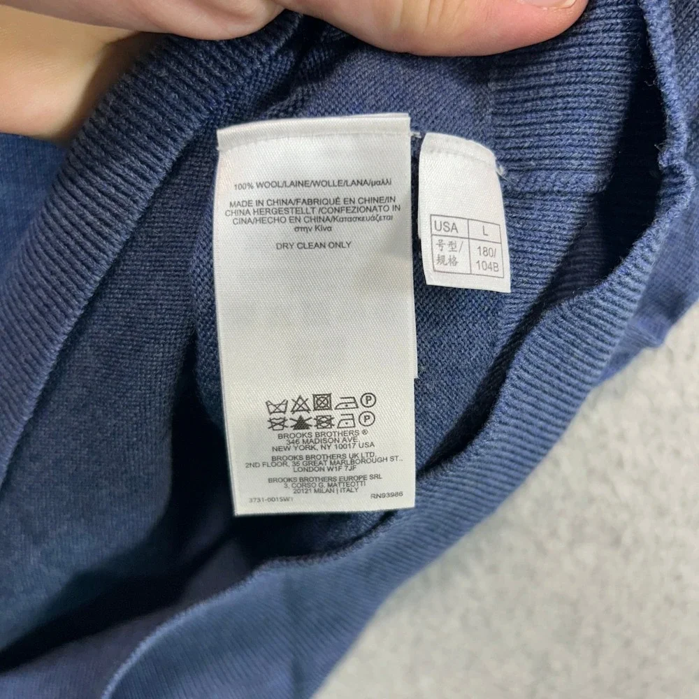 Brooks Brothers Sweater Vest Mens Large Blue Saxon Wool V-Neck Solid Classic